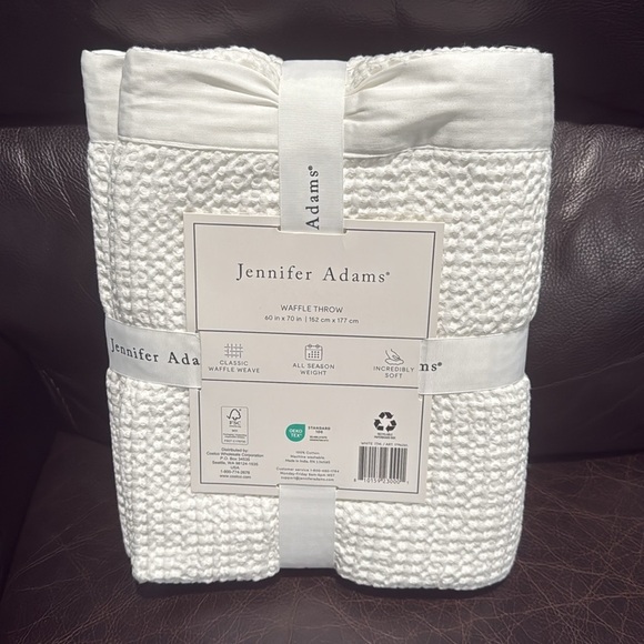 Jennifer Adams All Season Classic Waffle Weave Throw 60” x 70”  White - Picture 5 of 8